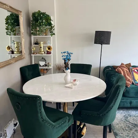 Comfort In Heart Of Oslo, Majorstuen 民宿